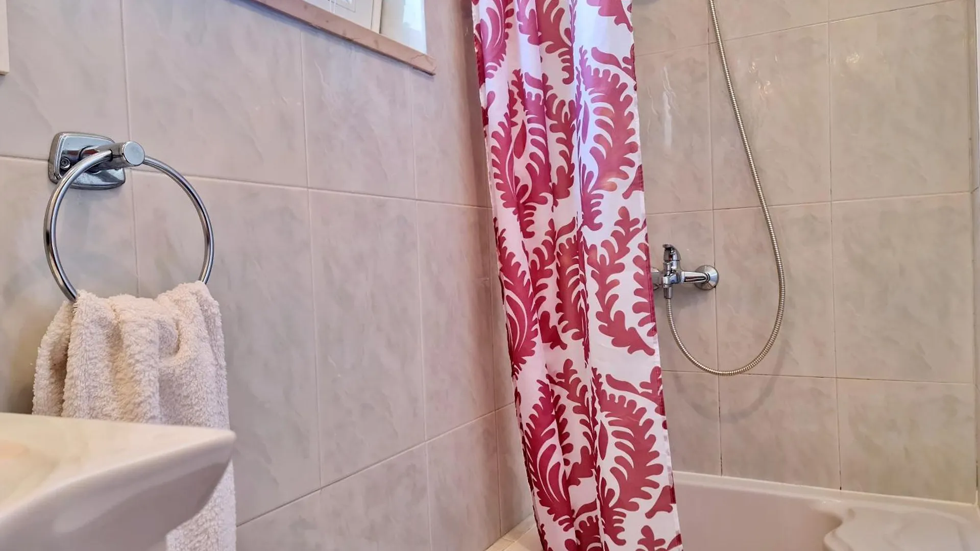 Apartment Beakovic Silo  0*, Silo (Krk) Croatia